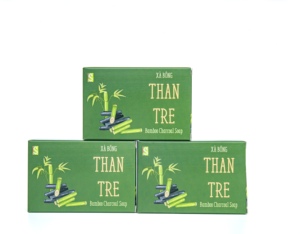 Savon aux herbes au charbon de bambou fait à la main Savon de bain bio détox blanchissant pour le corps Marque privée Vietnam - Product Image 4