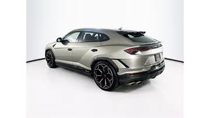 Lamborghini Urus Performante 2024, usado cuidadosamente - Product Image 4