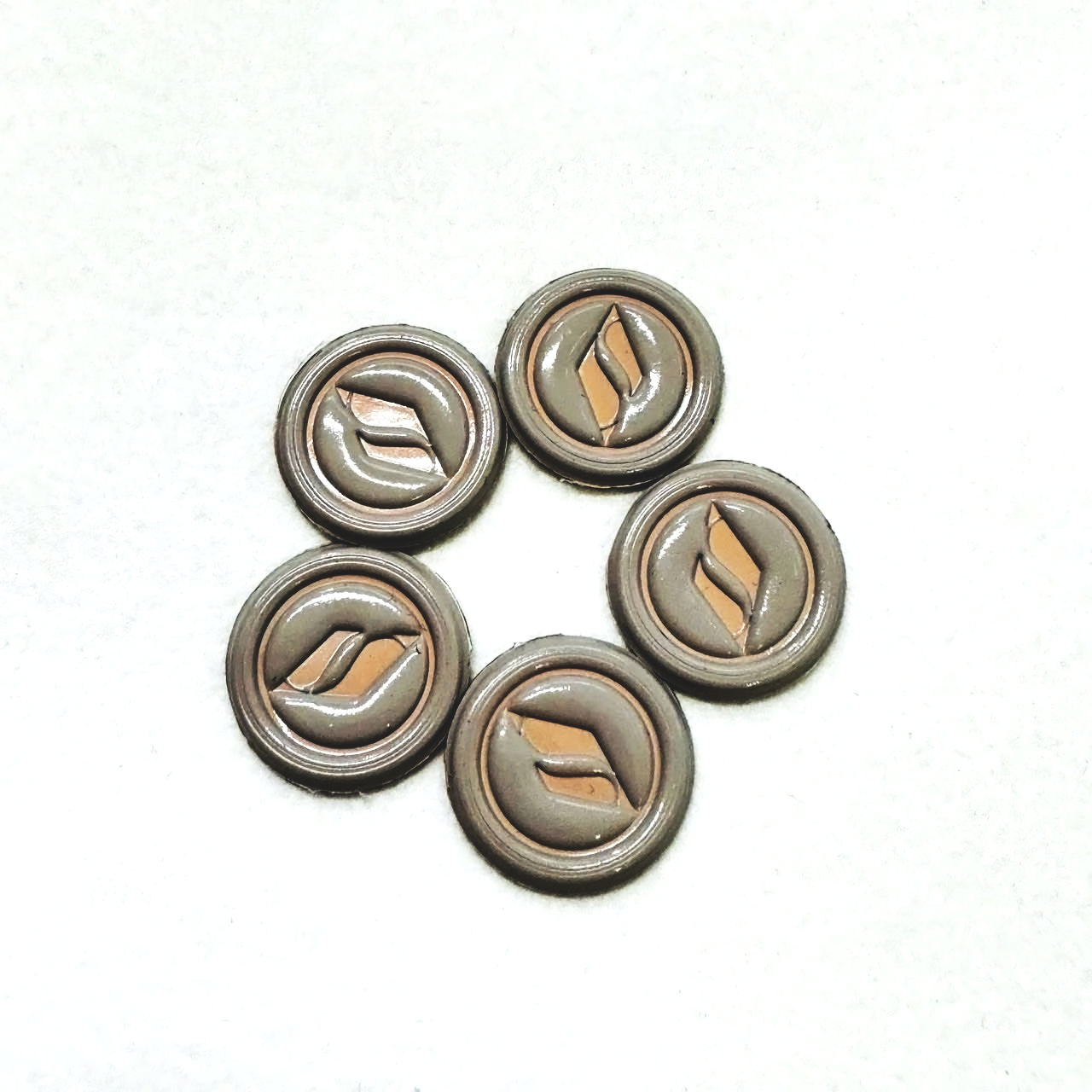 สีสันที่กำหนดเอง