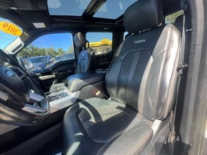 Camioneta 2019 F-ord 1/2 Platinum 4D 5 pies - Product Image 3