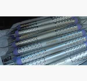 Détartreurs dentaires CURETTES INSTRUMENTS DENTAIRES Manuel Certifié CE Classe I Garantie de 3 ans - Product Image 1