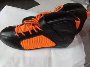 2024 nouvelles chaussures de course de kart vêtements de sport en cuir pur avec différentes options de couleur prix de gros - Product Image 6