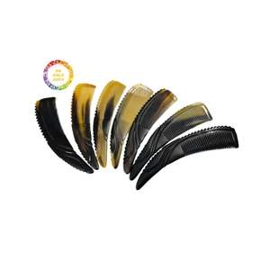 Peine de cuerno personalizable portátil Vietnam Factory Direct Pedido de baja cantidad Técnica de pulido artesanal natural - Product Image 5