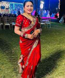 DERNIÈRE FLEUR VICHITRA ZARI FIL AVEC PIERRE TRAVAIL SAREE AVEC CHEMISIER NON COUDU VÊTEMENT DE MARIAGE PRIX DE GROS VÊTEMENT ETHNIQUE - Product Image 1