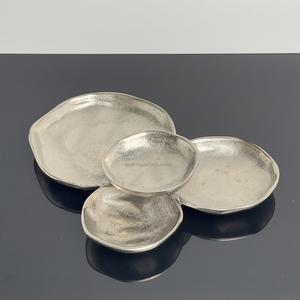 Plato de Metal de 4 Cuencos para Servir en Color Plateado, Vajilla de Boda, Cuenco con Múltiples Compartimentos para Restaurantes - Product Image 1