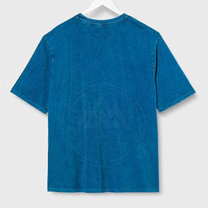 เสื้อยืดผู้ชายแขนสั้นฟอกสี - Product Image 2