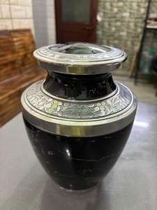 Fabricant et fournisseur d'urnes funéraires pour adultes en aluminium au fini marbre moderne et unique - Product Image 6