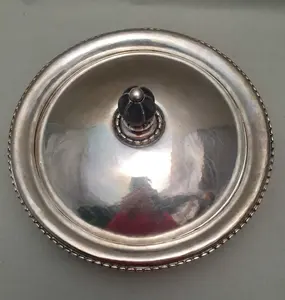 Cacerola Clásica de Acero Inoxidable de Grado Alimenticio con Tapa |   Antiadherente, duradero y seguro para las comidas familiares - Product Image 3