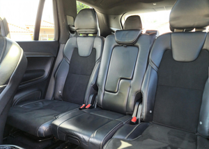 VOLVO XC90 T6 R-DESIGN 2018 d'occasion, conduite à gauche/droite - Product Image 4