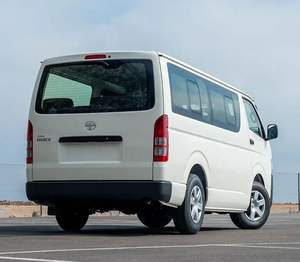 Sièges en cuir neufs TOYOTAA HIACE BUS D'OCCASION À VENDRE Conduite à droite Boîte de vitesses automatique Turbo Pneus Option cuir En excellent état - Product Image 6