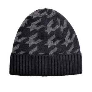 Bonnet en tricot unisexe, motif uni, 100% acrylique, noir et gris, décontracté, pour l'hiver, pour l'extérieur, pour adultes, circonférence de la tête 58-60 cm - Product Image 4