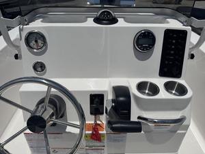 (H & S) BATEAU 2025 ROBALOS R160 R200 - Product Image 2