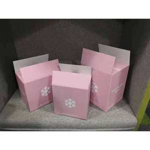 บรรจุภัณฑ์ลูกฟูกทรงเครื่องบินแบบกำหนดเอง ปี 2026 ขนาด 15*15*5 ซม. วัสดุรีไซเคิล เคลือบเงา สำหรับอุปกรณ์อิเล็กทรอนิกส์สำหรับผู้บริโภค - Product Image 5