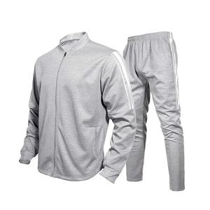 ชุดจ็อกเกอร์ผู้ชายโลโก้สั่งทำเป็นพิเศษ เป็นมิตรกับสิ่งแวดล้อม ผ้าฝ้าย 100% แห้งเร็ว สวมใส่สบาย เหมาะสำหรับออกกำลังกาย ชุดกีฬาสำหรับฝึกซ้อม ชุดวอร์มฤดูใบไม้ผลิ - Product Image 1