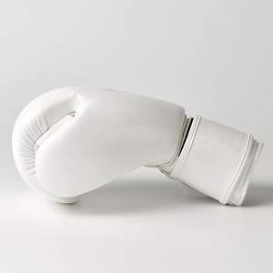 Gants de boxe blancs en cuir véritable, à lacets, avec logo personnalisé, vente en gros, prix raisonnable, unisexe, pour adultes - Product Image 6