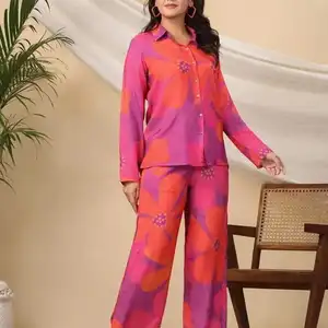Conjunto de camisa y pantalón botánico geométrico de muselina morada y naranja con estampado floral para mujer a precio de mayorista OEM