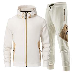 Survêtement avec capuche et logo personnalisés, ensemble sweat-shirt à capuche uni et joggers pour hommes, survêtement avec logo personnalisé en polyester et nylon et polaire technique pour hommes - Product Image 2