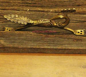 Poignées de porte en métal en forme de paon de luxe pour l'approvisionnement en matériel extérieur intérieur poignées en laiton de haute qualité approvisionnement en matériel rustique - Product Image 2