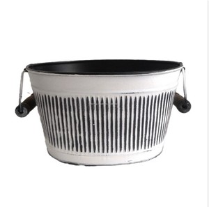 Jardinière décorative en métal de haute qualité intérieure et extérieure pour la maison, les hôtels et le jardin Pots de fleurs et jardinières les plus vendus - Product Image 1