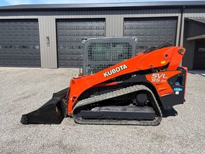 Minicargadora de alto rendimiento Kubota SCL1000 EPA Kubota Diesel 25 HP con cubo 4 en 1 listo para enviar - Product Image 5