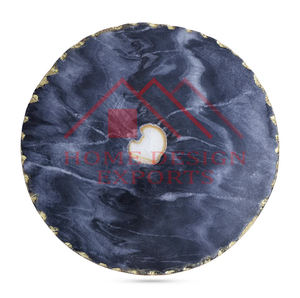 Soporte de metal con acabado dorado 2025 Soporte para servir pasteles de metal hecho a mano de último diseño a precio mayorista - Product Image 5