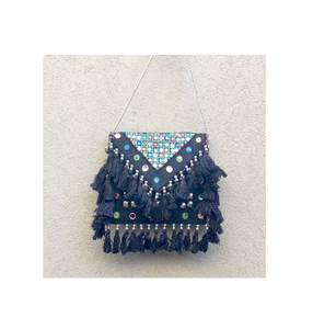 Bolsos de mano indios hechos a mano para mujer, forma redonda, se ven hermosos con cinturón de cuero a un costo razonable - Product Image 6