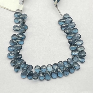 Cuentas de Briolette con forma de pera facetada de Topacio Azul Londres Natural, calidad fina, ASP GEMS, taladro lateral de 7-7,5mm, hilo largo de 7 pulgadas - Product Image 6