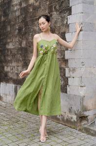 SANA Vestido veraniego de lino bordado sin mangas Boho Maxi vestido para invitados de boda y aspecto de Resort - Product Image 6