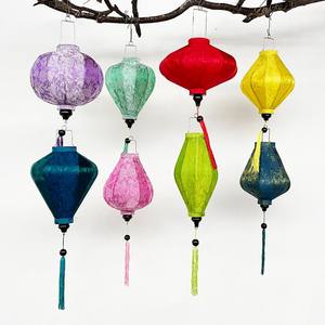 Farol de Seda de Bambú para Colgar al Aire Libre, Tela Vietnamita, Coloridos Faroles de Hoi An para Decoración de Restaurantes - Product Image 1