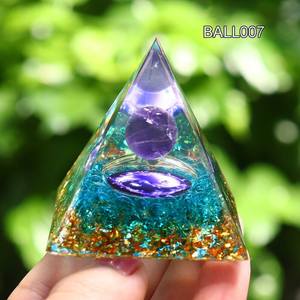 Vente en gros de sphère en cristal poli Quartz Agate Orgonite Pyramide Boule Fée Reiki Guérison Chakra Méditation Outil Pierre Précieuse Feng - Product Image 2