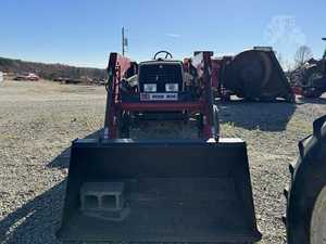 1987 Massey Ferguson 375 Tractor usado - Product Image 4
