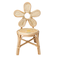 Chaise d'enfant en rotin marguerite nouvelle chaise d'enfant de conception chaise d'enfants en rotin fabriquée à la main avec dossier floral