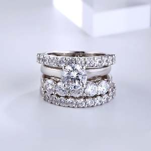 ชุดแหวนเงินสเตอร์ลิงทรงกลม 4 ชิ้นเจลิยาประดับเพทายและชุบทอง - Product Image 6