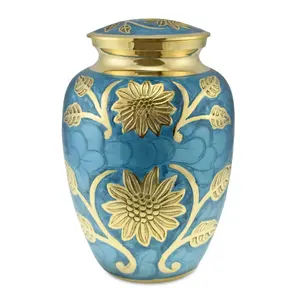 Urne noire et dorée de style américain Monster - Product Image 6