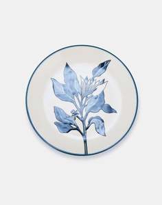 Assiette en céramique élégante pour la décoration de la maison et la restauration, assiette en céramique haut de gamme pour les restaurants et les cafés, assiettes à dîner au design classique - Product Image 1
