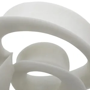 Sculpture décorative de forme incurvée abstraite en polystone blanc avec sculpture polie moderne texturée mouchetée pour la décoration intérieure - Product Image 3