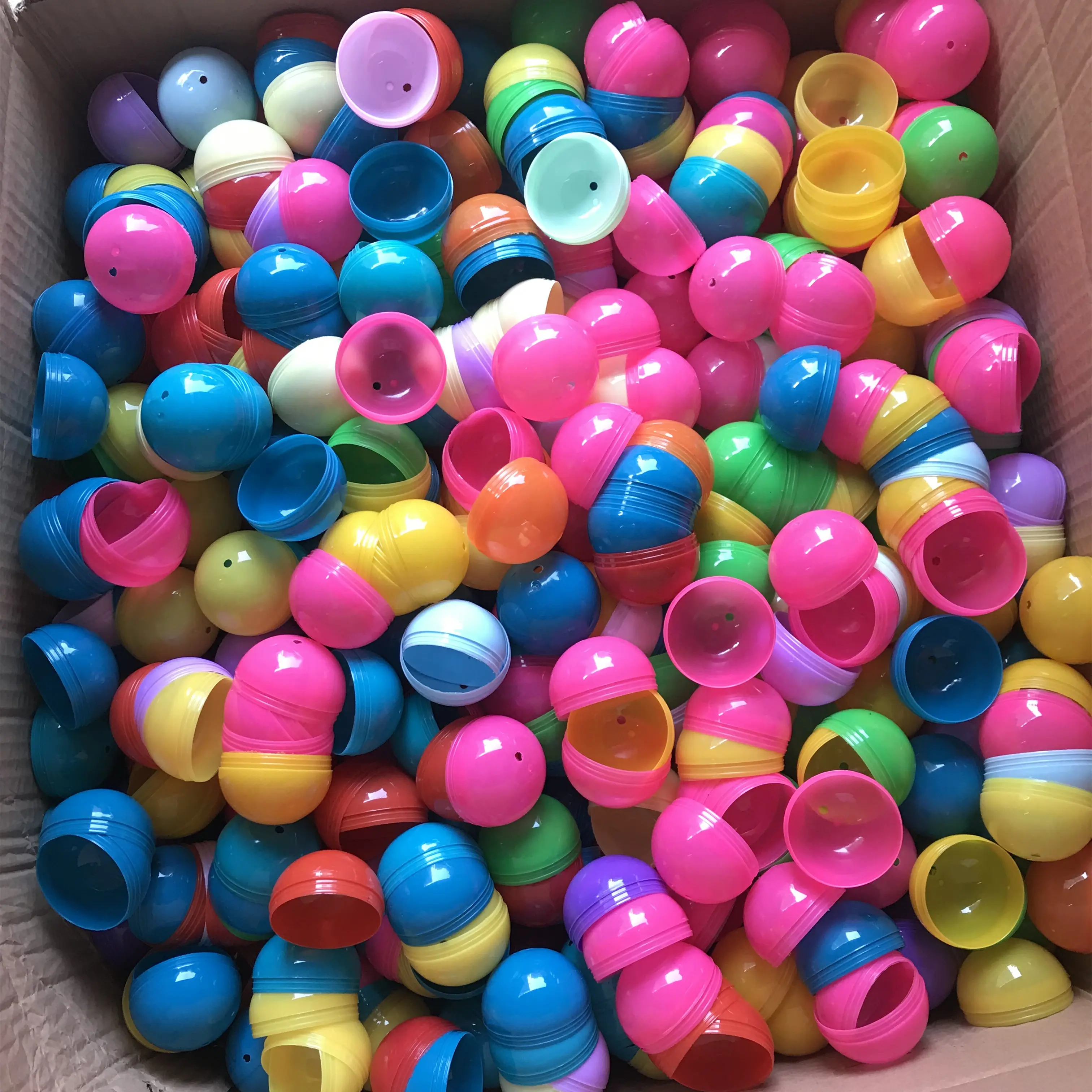 50mm çap renkli PP plastik topları oyuncak otomatı için ucuz boş kapsül topları