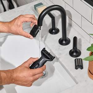 Afeitadora Eléctrica para Hombre con Dos Cabezales Intercambiables, Recortadora de Precisión de Tres Cuchillas, Carga USB-C, Resistente al Agua IPX7 para Rostro - Product Image 1