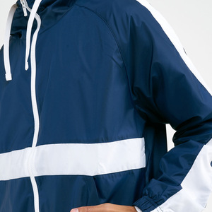 Ensemble court d'été pour hommes sur mesure coupe-vent en nylon et polyester avec fermeture éclair survêtement imprimé de grande taille survêtement pour hommes - Product Image 4