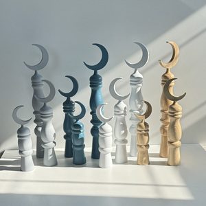 Ornement de lune du Ramadan blanc fabriqué à la main belle décoration de croissant islamique pour le style de table de l'Aïd et la décoration de salon - Product Image 2