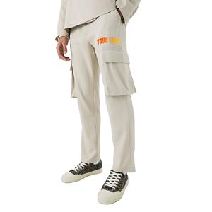 Vente en gros de pantalons de survêtement décontractés de haute qualité avec impression personnalisée du logo et des poches cargo latérales et avant Pantalons de survêtement 100% coton pour hommes - Product Image 1
