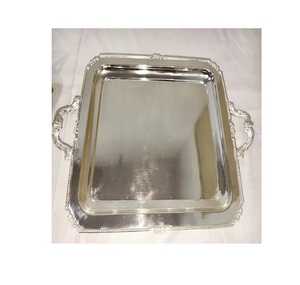 Bandeja de servicio de metal de aluminio niquelado Juego de 3 Fabricante Nuevo diseño Bandeja DE SERVICIO DE METAL hecha a mano con asas - Product Image 4
