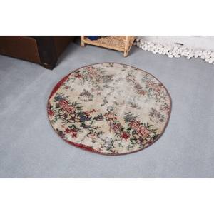 Classic Beige Red Vintage Turkish Wool <b>Rug</b> 3.2 X 3.3 ft Flat Weave Patchwork Design for Living Room 10mm Thickness Jute Backing - Product Image 2