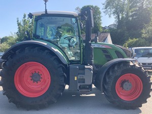 Tracteur Fendt 720 Vario de qualité supérieure tracteur agricole Fendt Agriculture disponible à la vente - Product Image 2