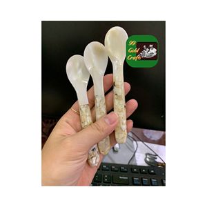 ช้อนคนทำด้วยมือของช่างฝีมือในเวียดนามหอยมุกดีไซน์หรูหราเปลือกธรรมชาติสำหรับขนมไอศกรีมคาเวียร์และกาแฟ - Product Image 4