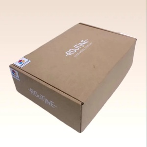 Boîtes en papier ondulé UV de marque privée boîte en carton d'emballage de vêtements de chaussures à montage automatique boîte d'emballage d'expédition à bon prix - Product Image 6