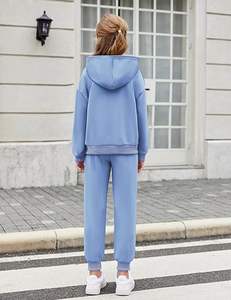 Ensemble de jogging léger et respirant, sweat-shirt et pantalon unis, tissu doux pour le corps, confort tout au long de la journée, couleurs et motifs personnalisés - Product Image 3