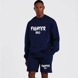 Ensemble de t-shirts à la mode décontractés pour hommes, col rond, manches courtes, pantalon court, design simple, grande taille et respirant - Product Image 1