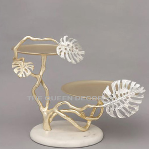 แท่นวางเค้กชุบทองฐานหินอ่อนทำจากโลหะทำจากอลูมิเนียมพร้อมฐานโลหะลายหินอ่อนแท่นวางคัพเค้กสำหรับตกแต่งดีไซน์ล่าสุด - Product Image 1