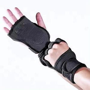 Top vente conception de matériaux frais votre propre vente chaude et tendance bas prix qualité supérieure pour la qualité des gants de fitness de gym - Product Image 1